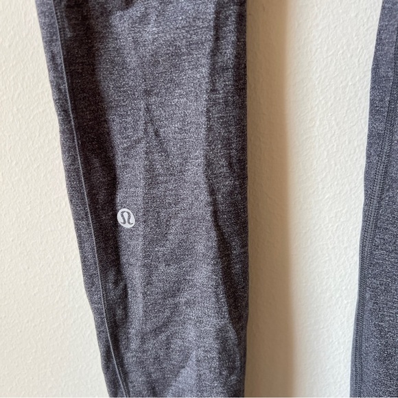 Lululemon Speed Up Tight *28" Size 4 Heathered Black - Picture 9 of 9
